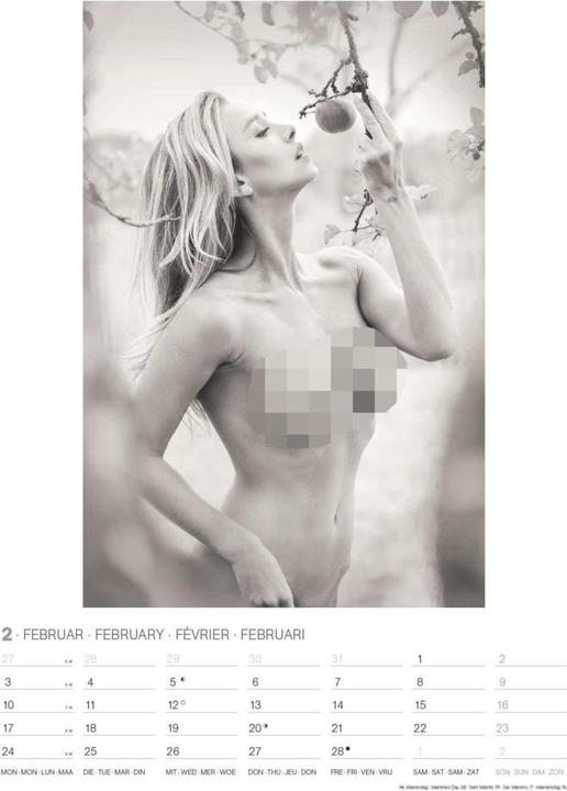 Actual product image Naked (29.7 x 42 cm, No binding, German)