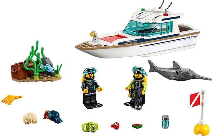 Actual product image LEGO Diving yacht (60221, LEGO City)