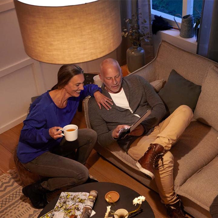 Image du produit Philips Lampe (E14, 1.40 W, 105 lm, 1 x, F)