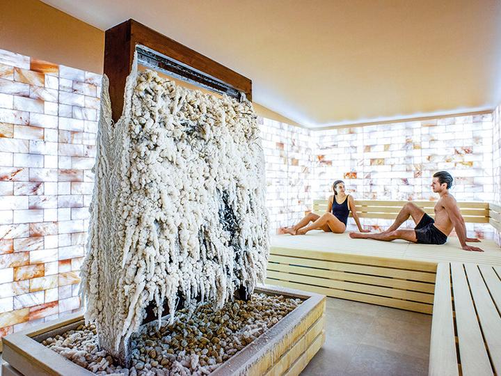 Immagine prodotto Smartbox Pura distensione al QC Terme Chamonix: 1 accesso 1 giorno con kit spa per 2 persone (2 pers.)