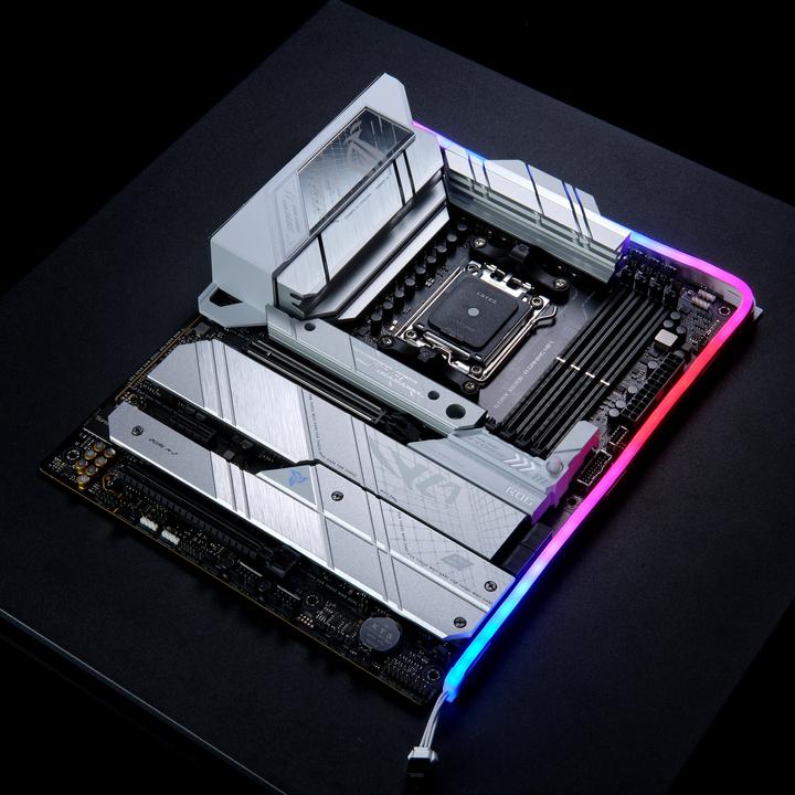 Actual product image Phanteks Neon D-RGB LED strip, combo set, 40 cm (2 pieces) - white (RGB)