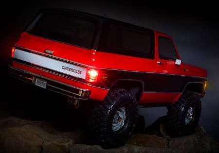 Immagine prodotto Traxxas TRX-4 79 Chevy Blazer rosso/nero 1/10 Crawler RTR spazzolato, senza clip, senza batteria e (RTR pronto all'uso)