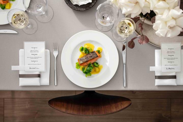 Actual product image Villeroy & Boch Table set 12 pcs Royal (1 x, 27 cm)