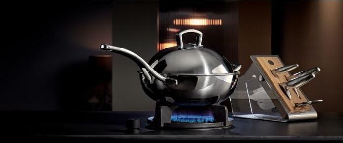 Produktbild WMF Wok Wokpfanne 28cm Metalldeckel Multiply Induktion Edelstahl unbeschichtet (28 cm, Wok Pfanne, Edelstahl)
