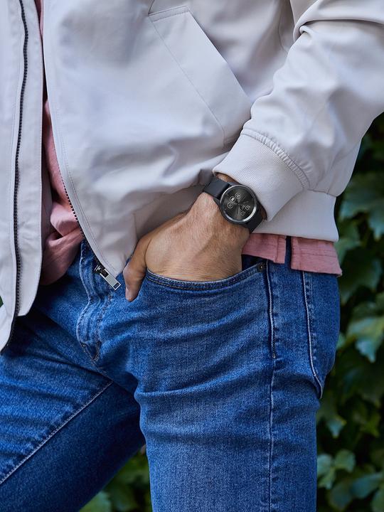 Produktbild Garmin Vivomove Trend (40 mm)