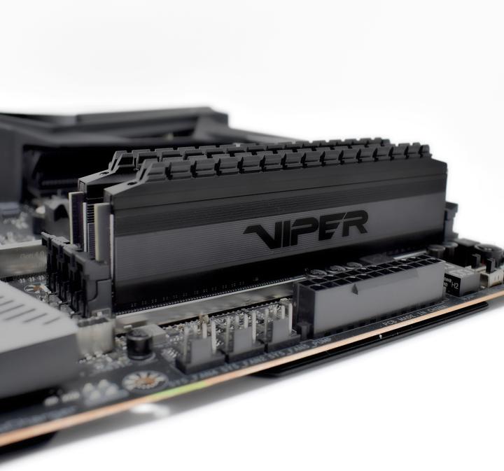 Produktbild Patriot Extreme Performance Viper 4 Blackout Series (2 x 32GB, 3200 MHz, DDR4-RAM, DIMM)