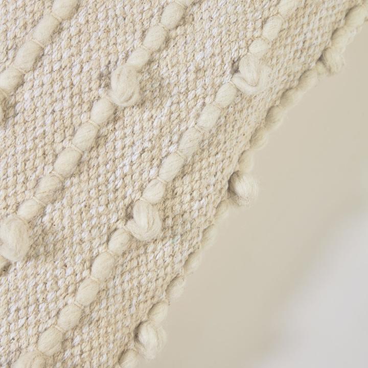 Actual product image Kave Home Akane (45 x 45 cm)