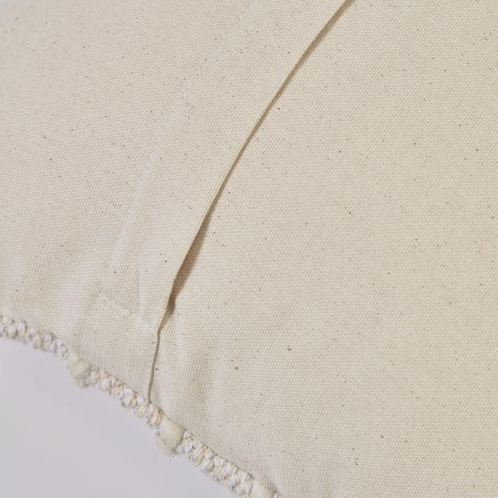 Actual product image Kave Home Akane (45 x 45 cm)