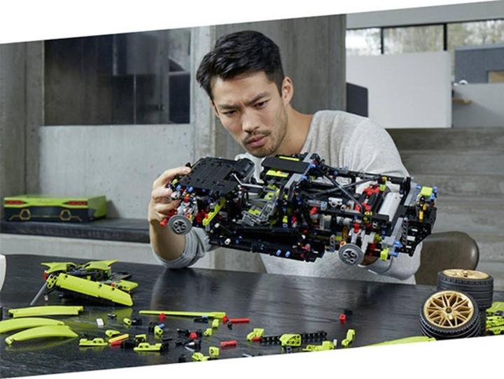 Image du produit LEGO Lamborghini Sián FKP 37 (42115, LEGO Technic, LEGO difficiles à trouver)