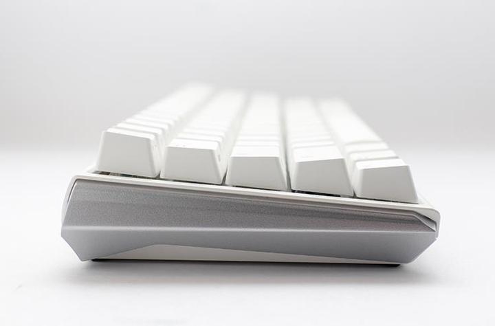 Immagine prodotto Ducky Mini tastiera da gioco One 3 Classic bianca/nera, LED RGB - MX-Brown (USA) (US, Cablato)