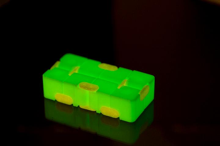 Image du produit Out of the blue Jouet Fidget Infinity Cube