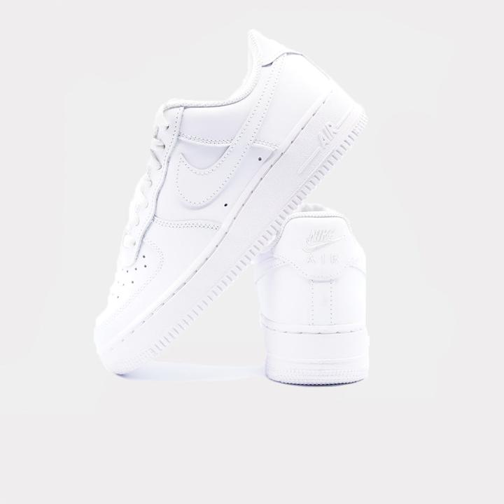 Produktbild Nike Air Force 1 '07 (45)