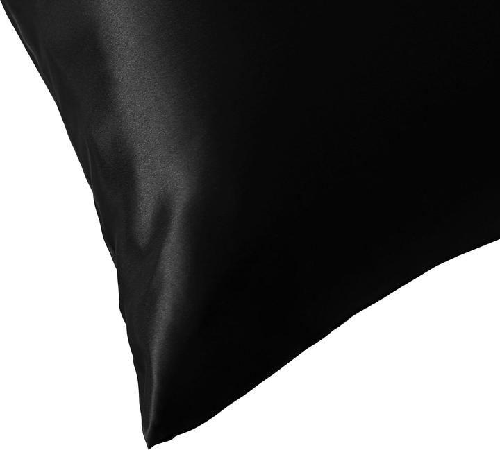 Actual product image Ailoria Beauty Sleep L (Pillowcase, 80x80 cm)