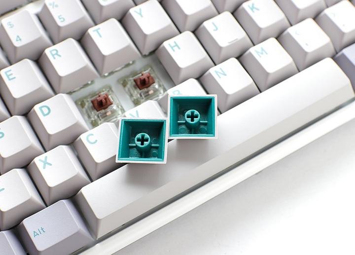Actual product image Ducky One 3 Mist Grey TKL Gaming Keyboard, RGB LED - MX-Blue (DE, Cable)