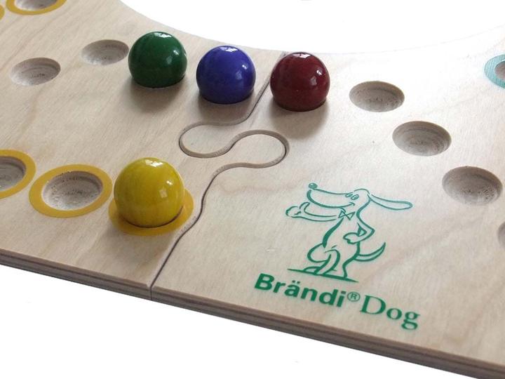 Image du produit Brändi Dog 4 (Allemand, Français, Anglais)