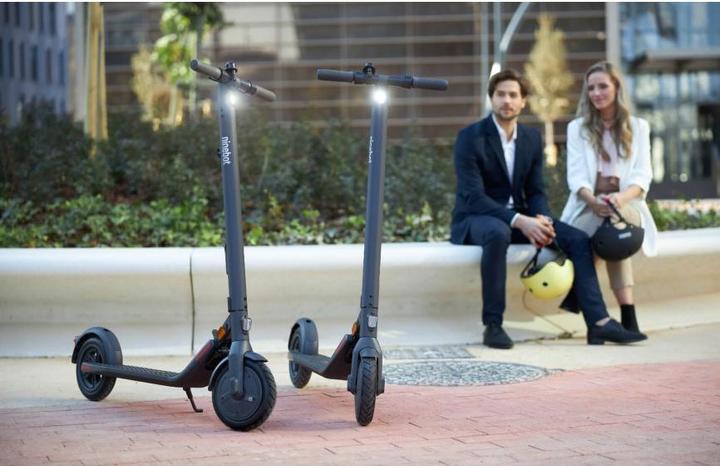 Image du produit Segway-Ninebot Scooter à pédales E22E (20 km/h, 22 km, 300 W)