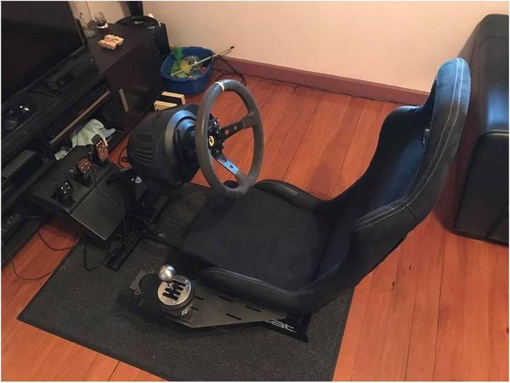 Produktbild Playseat Evolution Alcantara
