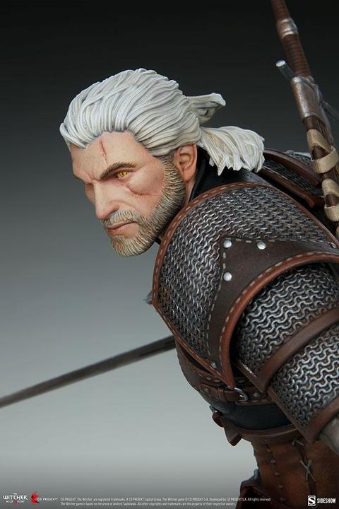 Actual product image Sideshow The Witcher 3: Wild Hunt statuette Geralt 42 cm