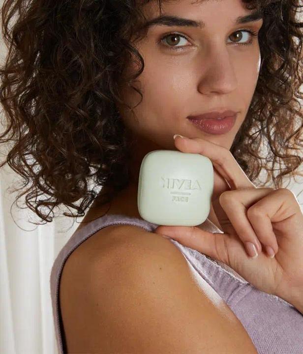 Produktbild NIVEA Magic Bar Anti-Unreinheiten (Reinigungstücher, 75 ml)