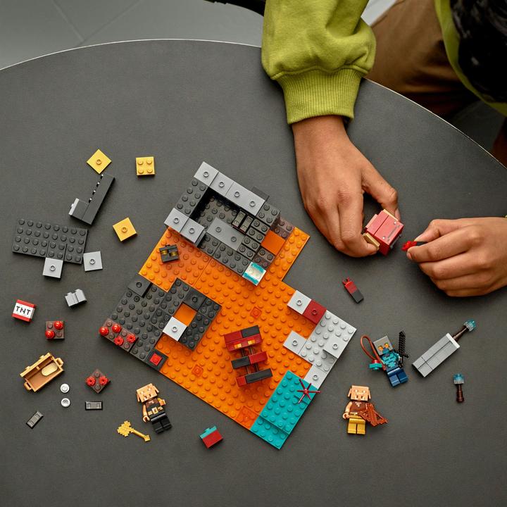 Immagine prodotto LEGO Il bastione dell'aldilà (21185, LEGO Minecraft)