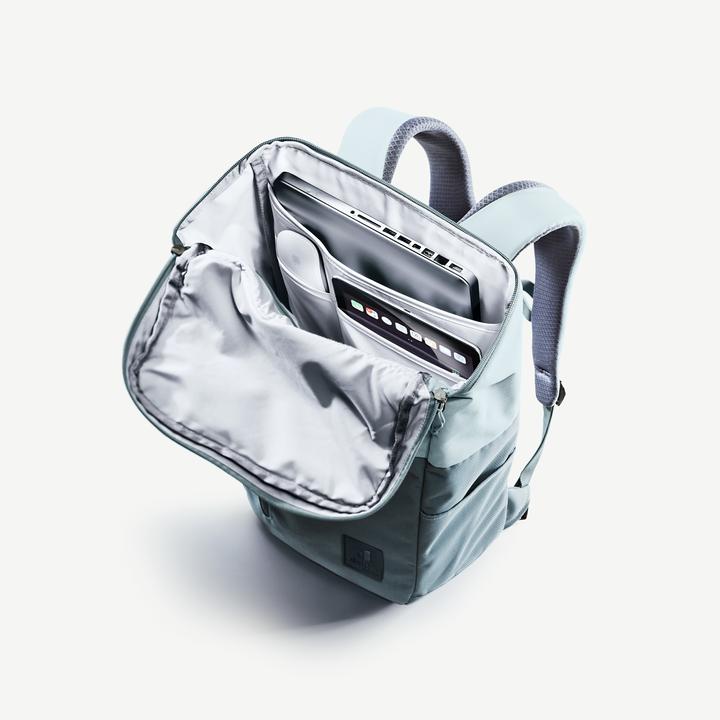 Actual product image Deuter UP Stockholm (22 l)