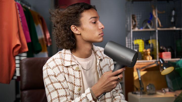 Produktbild Philips Hair Dryer BHD713/10 7000er Serie
