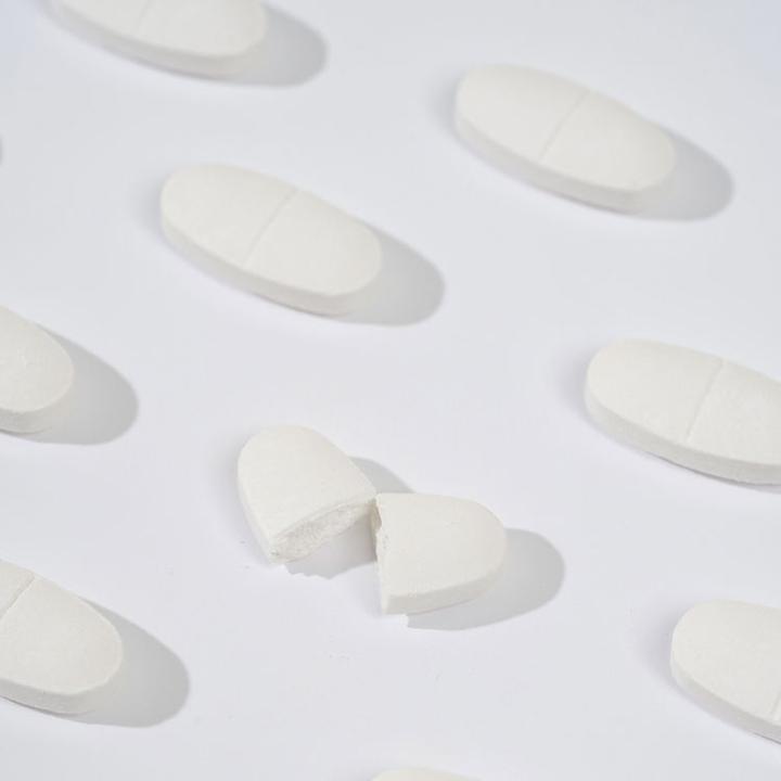 Produktbild Effective Nature EAA Essentielle Aminosäuren (180 Stück, Tabletten, 180 g)