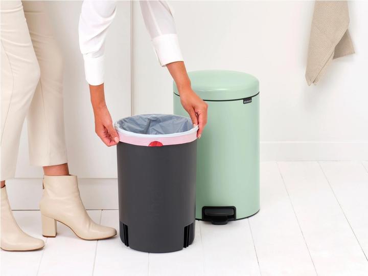 Actual product image Brabantia newIcon (20 l)