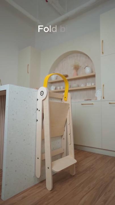 Actual product image MamaToyz Folding learning tower