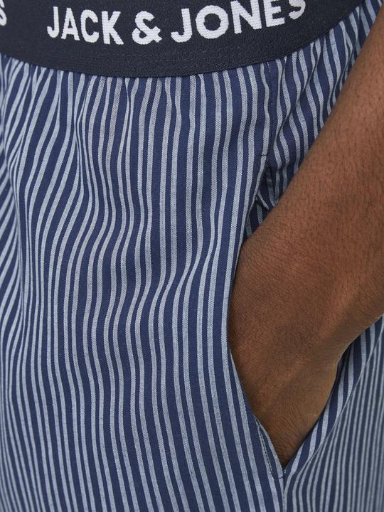 Produktbild Jack & Jones Jacbasic Tee And Woven Pants Giftbox (XXL)
