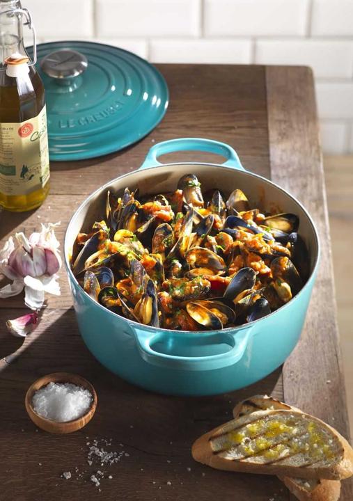 Actual product image Le Creuset Roaster Signature Ø 20cm, round (20 cm, Casserole + Stewpot, Cast iron)
