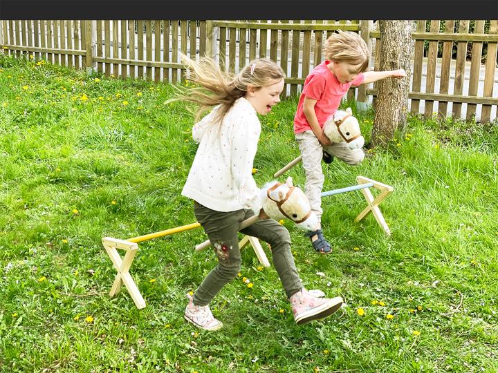 Productafbeelding small foot Cavaletti obstakelset voor kinderen (Duits, Italiaans, Frans, Engels, Spaans)