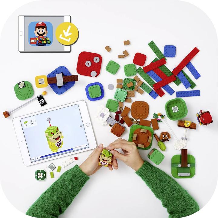 Actual product image LEGO Adventures with Mario Starter Course (71360, LEGO Super Mario, LEGO Rare Sets)