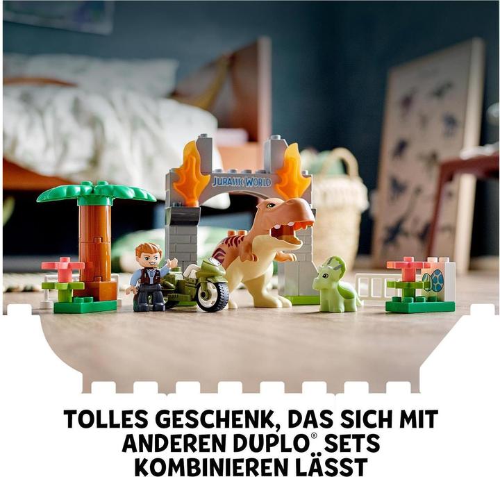 Immagine prodotto LEGO Eruzione del T. Rex e del Triceratops (10939)
