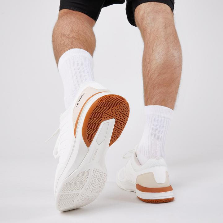 Image du produit Artengo Chaussures de Tennis Hommes Multicourt - TS500 beige (47)