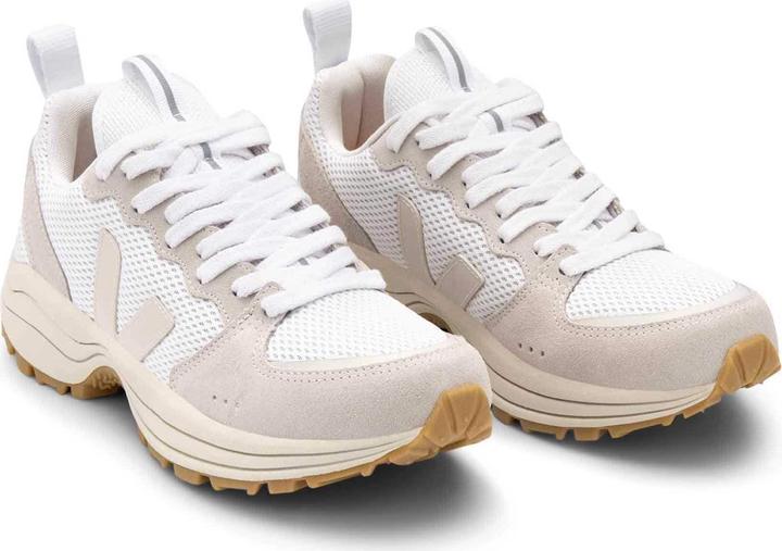 Actual product image Veja Venturi (40)