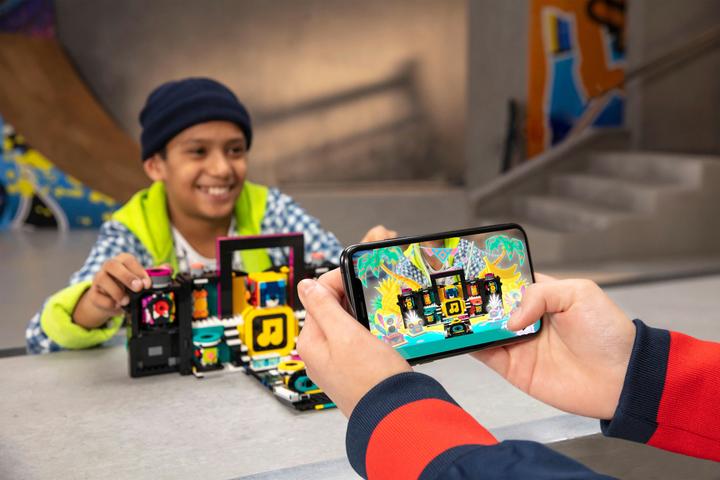 Actual product image LEGO The Boombox (43115, LEGO Vidiyo)