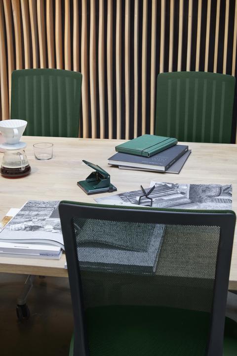Actual product image HAG Futu Mesh 1100-S