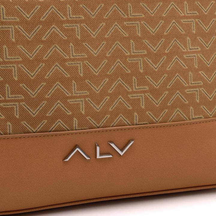 Actual product image ALV by Alviero Martini Alvb6603 (3.02 l)