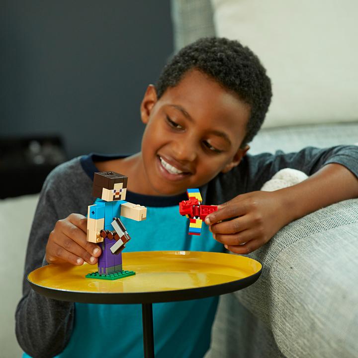 Produktbild LEGO Steve mit Papagei (21148, LEGO Minecraft)
