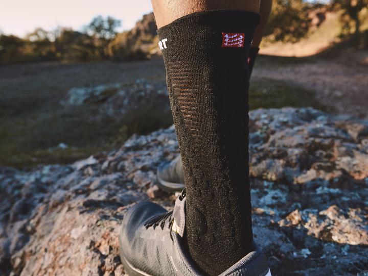 Actual product image Compressport Pro Racing Socks v4.0 Trail (45 - 48)