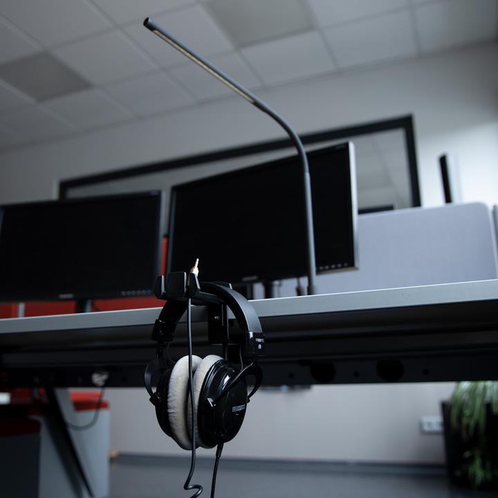 Immagine prodotto Gravity HPHTC 01 Supporto per cuffie da tavolo
