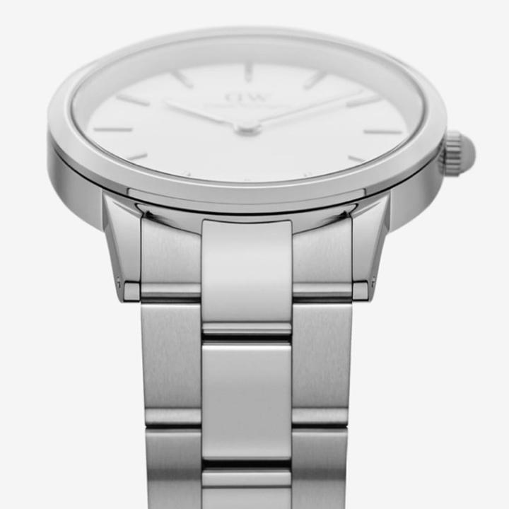 Actual product image Daniel Wellington Iconic Link White Silver (32 mm) (Analogue wristwatch, 32 mm)