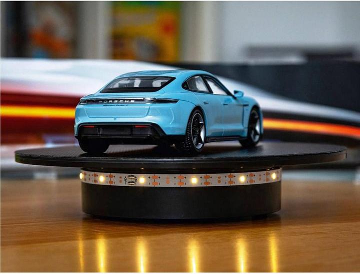 Produktbild Franzis Porsche Taycan