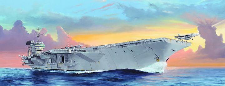 Produktbild Trumpeter USS Kitty Hawk CV-63