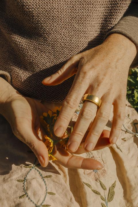 Actual product image Oura Ring Gen3 Horizon (7, Gold)