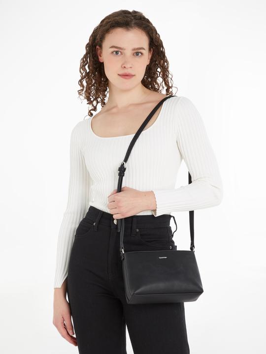 Produktbild Calvin Klein Umhängetasche CK Must XBody MD FW23