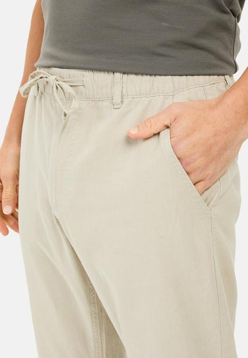 Produktbild Camel Active Chinohose mit Kordelzug aus einem Leinenmix (38)