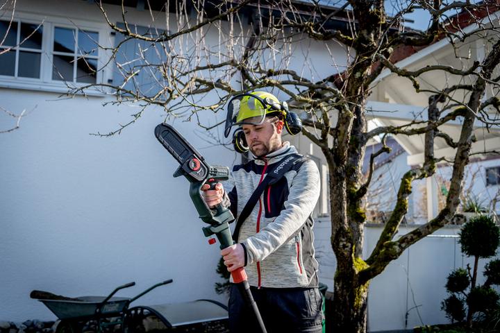 Produktbild Metabo Teleskopstab (Akku Kettensäge)
