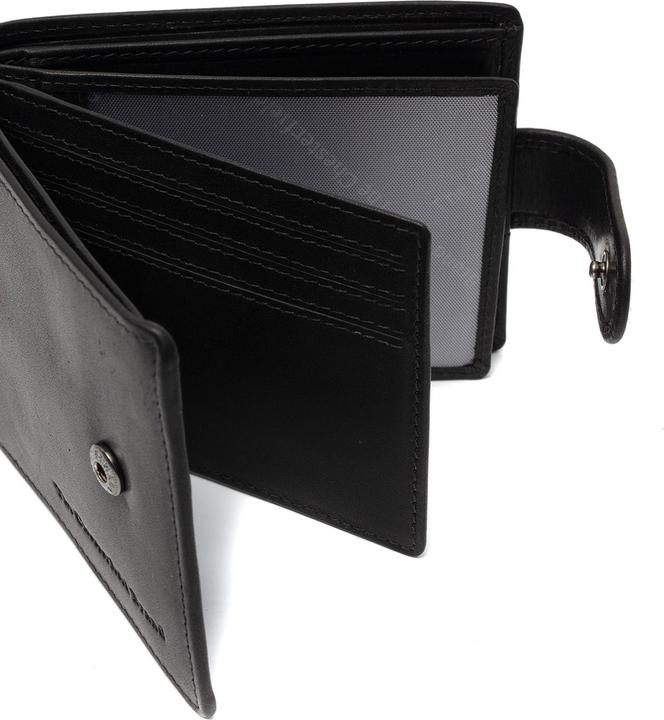 Actual product image The Chesterfield Brand Yamba leather wallet 10.5 cm